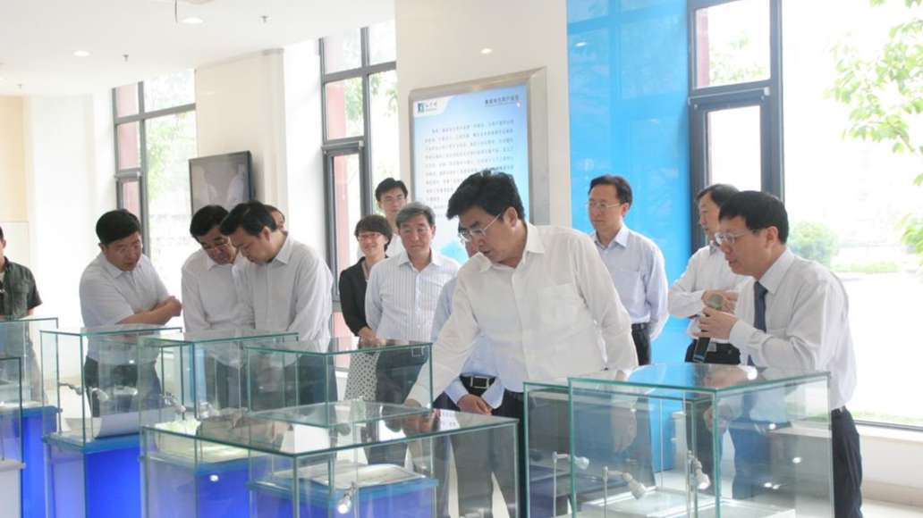 北京市领导莅临和利时考察调研1.jpg